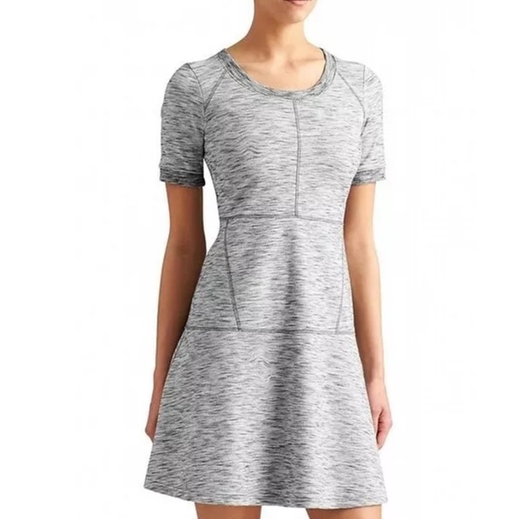 Athleta Heathered Gray En Route Ponte Short Sleeve Fit & Flare Dress 7224627 - Picture 2 of 14